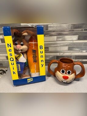 Nestle NesQuik Bunny Set & Bunny Mug